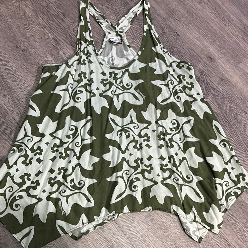 Manuhealii Green and White Asymmetrical Sleeveless Tank Top